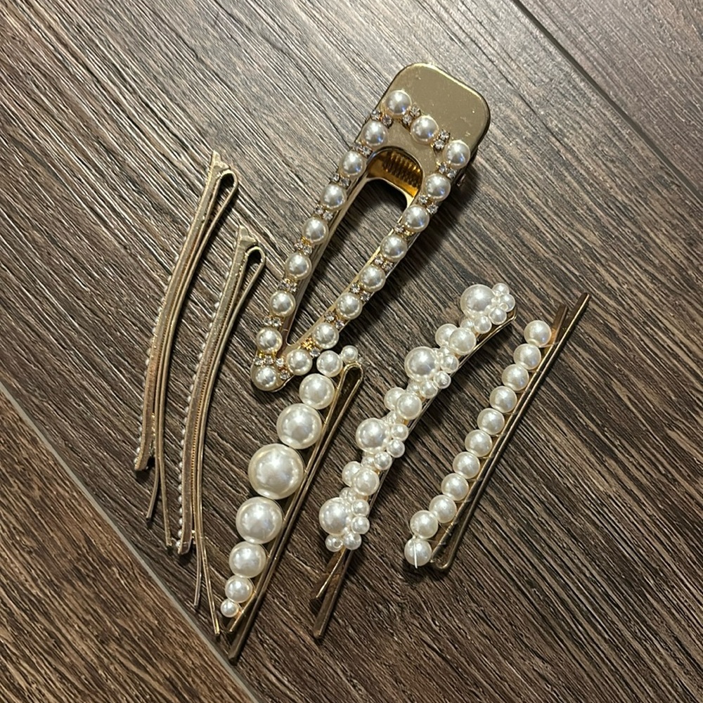 Bundle of Hair Clips